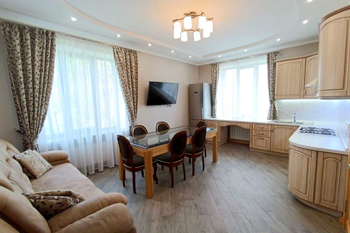 2-кімн. квартира, Новодарницька вул., 28/9, Київ