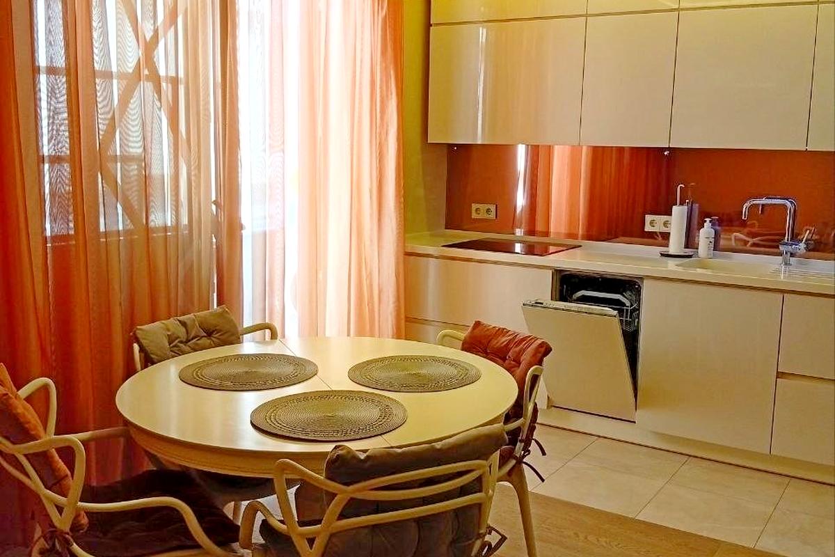 2-кімн. квартира, Дегтярівська вул., 25а к1, Київ
