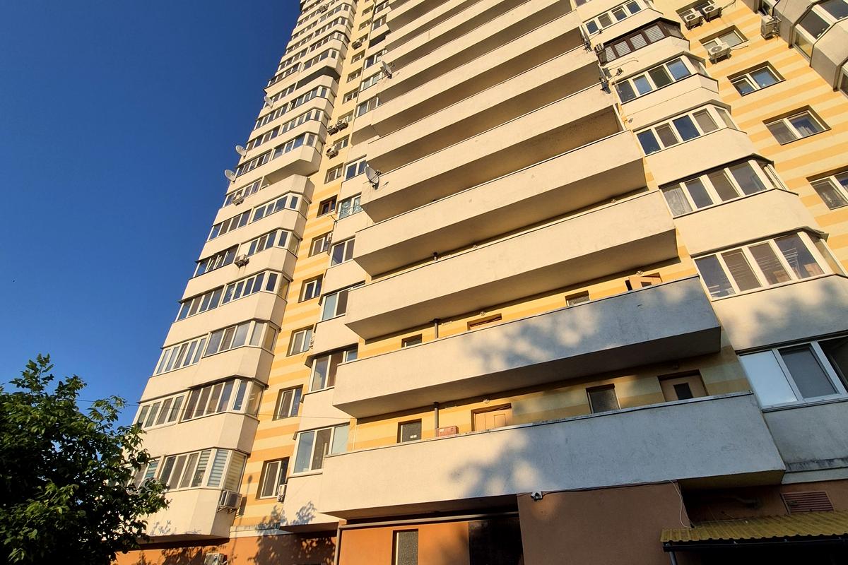 2-кімн. квартира, Олега Мудрака вул. (Генерала Наумова), 66, Київ